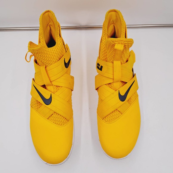 lebron soldier 12 lakers